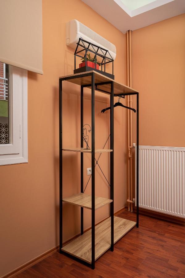 Centrally Located Cozy Apartment Ираклион Экстерьер фото