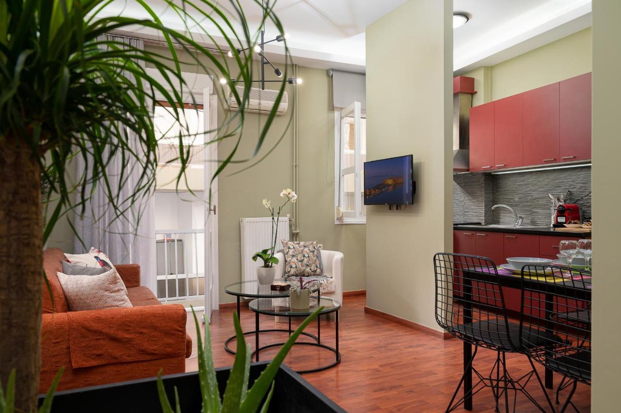 Centrally Located Cozy Apartment Ираклион Экстерьер фото